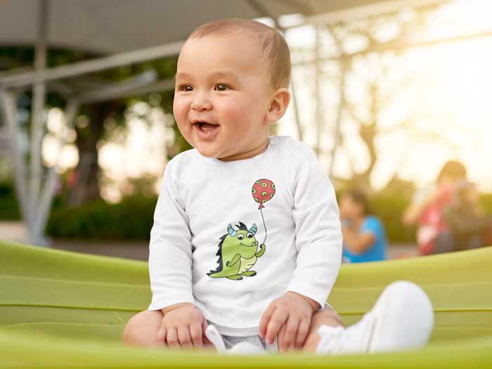 Baby Langarmshirt als personalisierte Geschenke zur Geburt