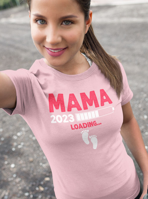 Mama Loading T-Shirt von Baby Lama